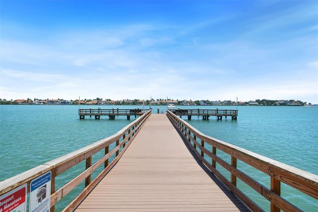 5130 BRITTANY DRIVE S 505, St Petersburg, FL 33715