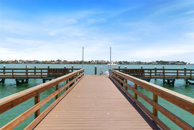 5130 BRITTANY DRIVE S 505, St Petersburg, FL 33715