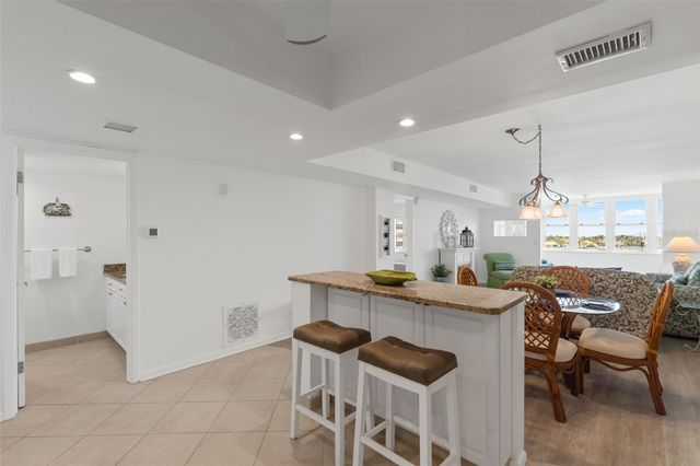 5130 BRITTANY DRIVE S 505, St Petersburg, FL 33715