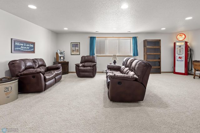 4544 3rd Street S, Moorhead, MN 56560