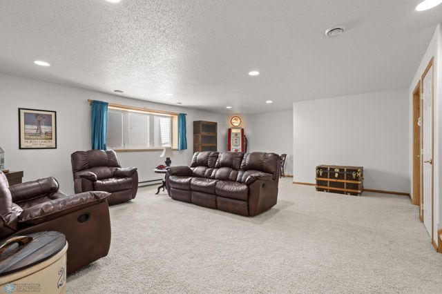 4544 3rd Street S, Moorhead, MN 56560