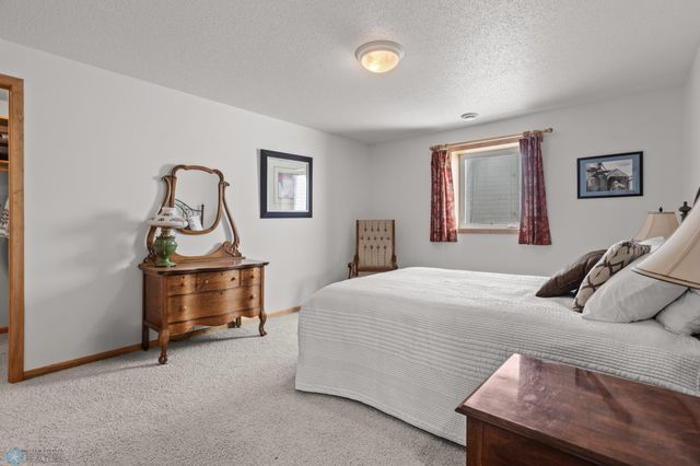 4544 3rd Street S, Moorhead, MN 56560