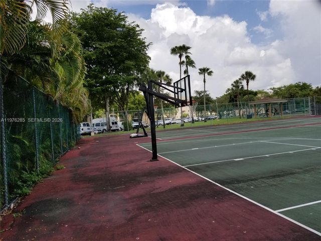 8650 SW 133rd Ave Rd 102, Miami, FL 33183