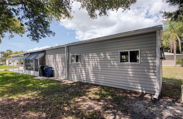 214 DOLPHIN DRIVE N, Oldsmar, FL 34677