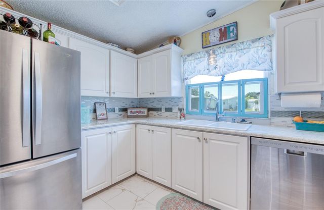 214 DOLPHIN DRIVE N, Oldsmar, FL 34677