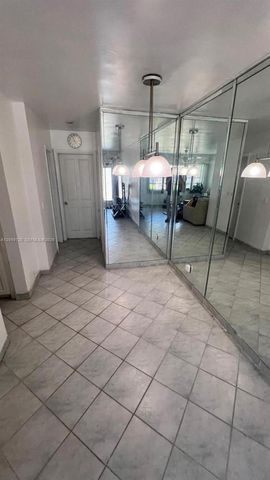 500 Layne Blvd 14, Hallandale Beach, FL 33009