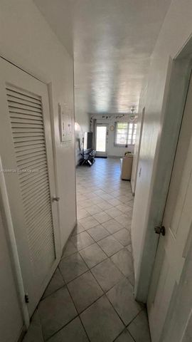 500 Layne Blvd 14, Hallandale Beach, FL 33009