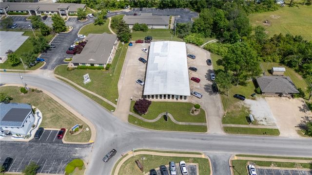 201 S 20th Street, Rogers, AR 72758