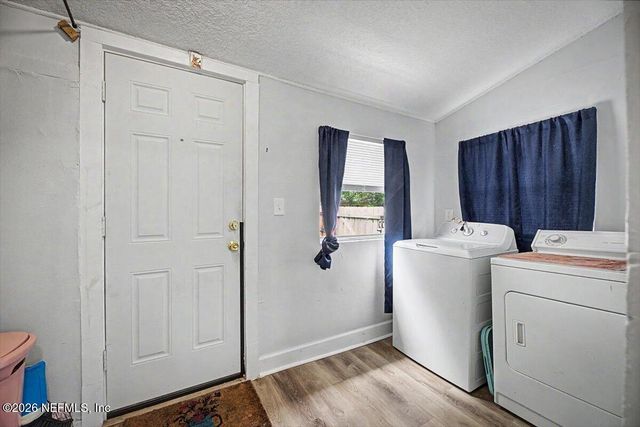1950 W 3RD Street, Jacksonville, FL 32209