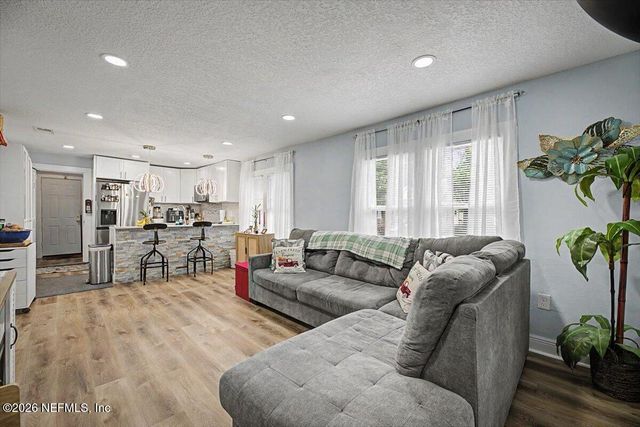 1950 W 3RD Street, Jacksonville, FL 32209