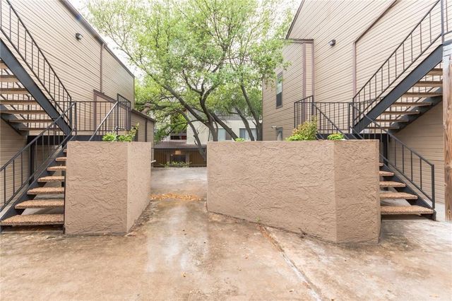 706 W 24th ST 205, Austin, TX 78705