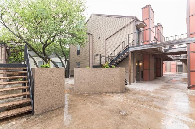 706 W 24th ST 205, Austin, TX 78705