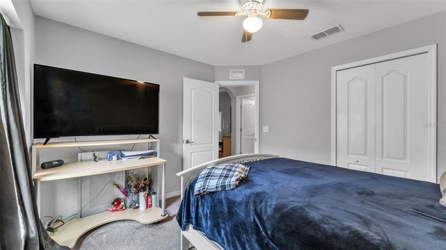 1456 WALLACE MANOR LOOP, Winter Haven, FL 33880