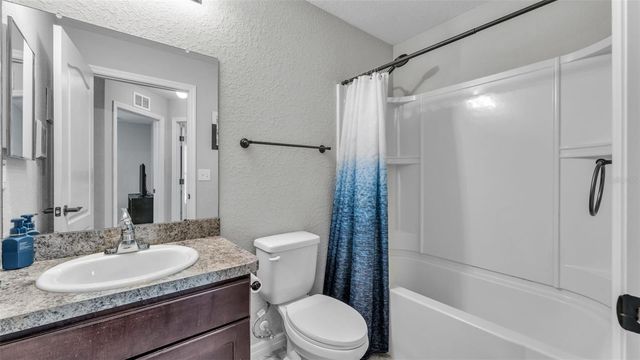 1456 WALLACE MANOR LOOP, Winter Haven, FL 33880