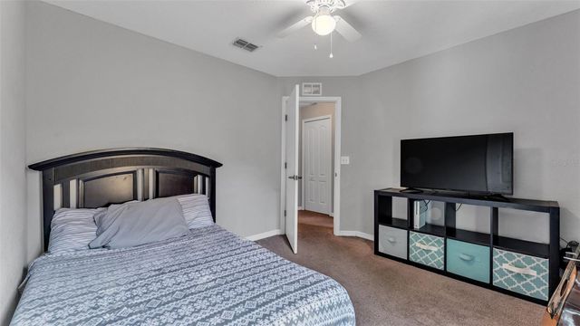 1456 WALLACE MANOR LOOP, Winter Haven, FL 33880