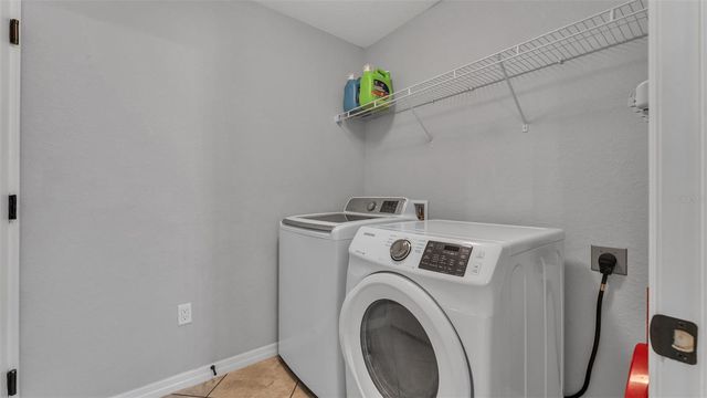 1456 WALLACE MANOR LOOP, Winter Haven, FL 33880