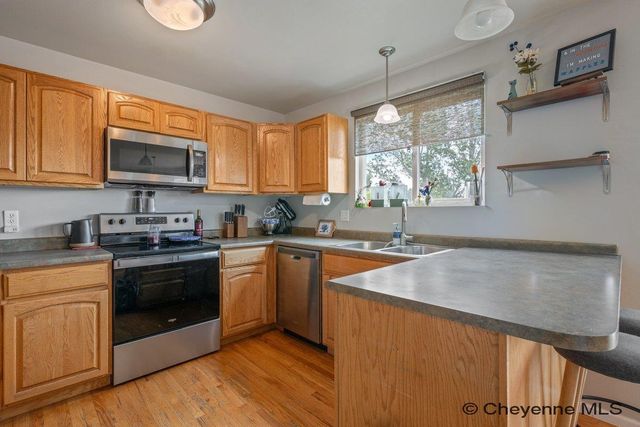 1513 SUNNY HILL, Cheyenne, WY 82001