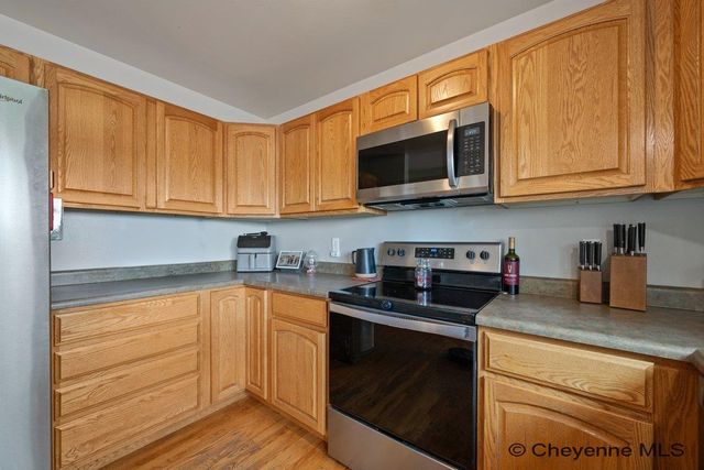 1513 SUNNY HILL, Cheyenne, WY 82001