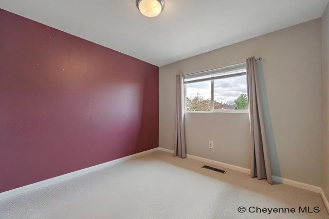 1513 SUNNY HILL, Cheyenne, WY 82001