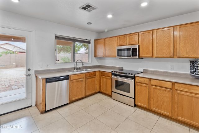 4130 W CACTUS WREN Drive, Phoenix, AZ 85051