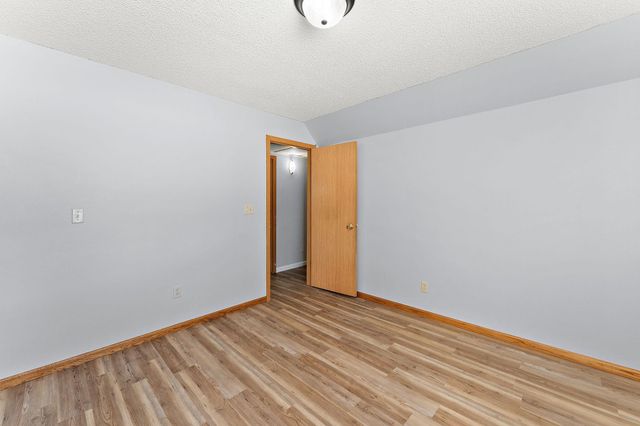 14797 Haven Drive, Apple Valley, MN 55124