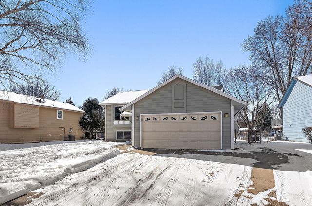 14797 Haven Drive, Apple Valley, MN 55124