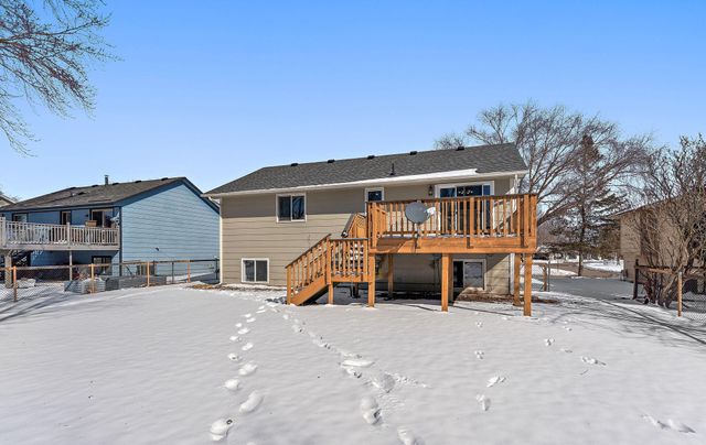 14797 Haven Drive, Apple Valley, MN 55124
