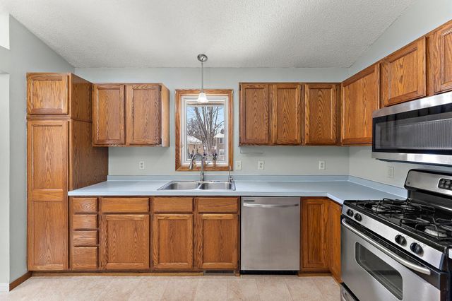 14797 Haven Drive, Apple Valley, MN 55124