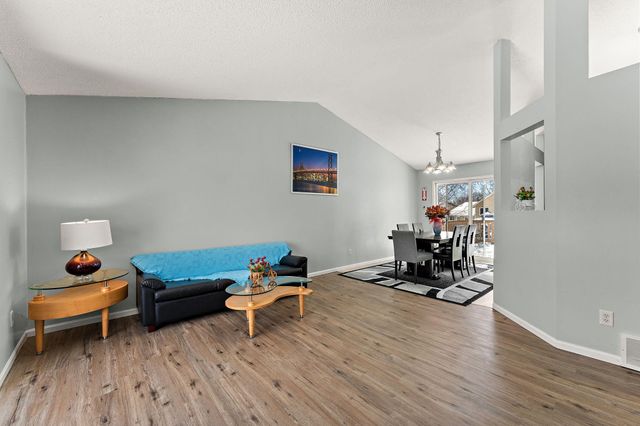 14797 Haven Drive, Apple Valley, MN 55124