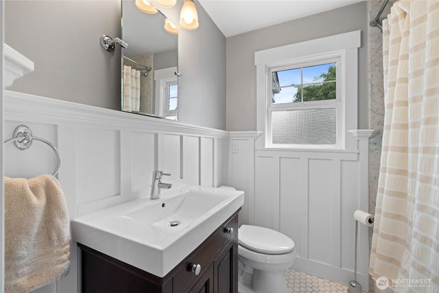4802 N 24th Street, Tacoma, WA 98406
