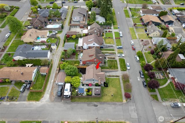 4802 N 24th Street, Tacoma, WA 98406