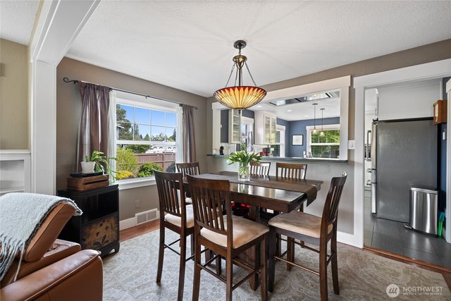 4802 N 24th Street, Tacoma, WA 98406