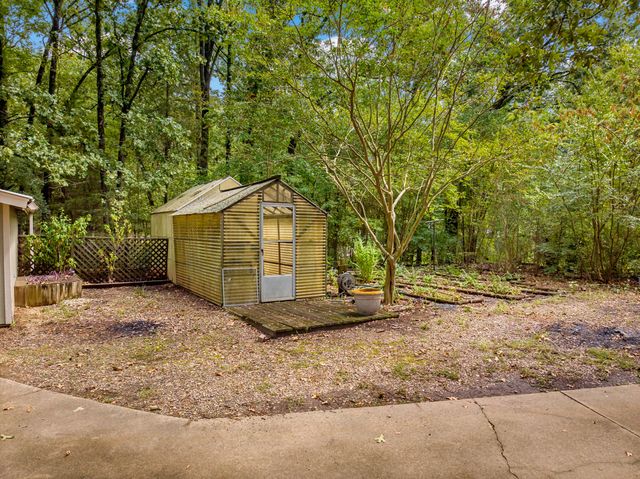 147 County Road 2608, Pittsburg, TX 75686