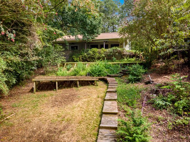 147 County Road 2608, Pittsburg, TX 75686