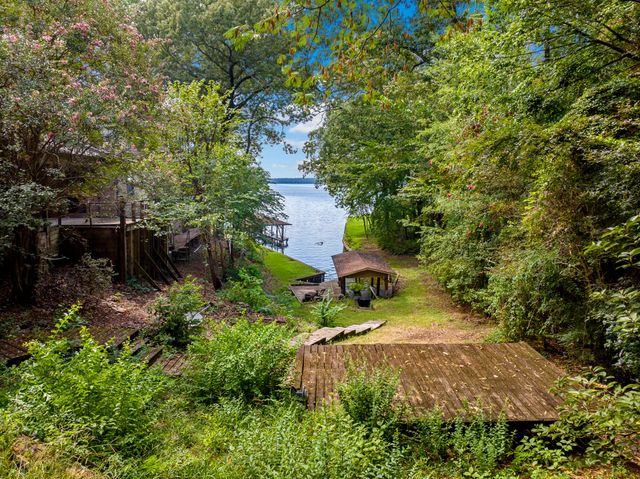 147 County Road 2608, Pittsburg, TX 75686