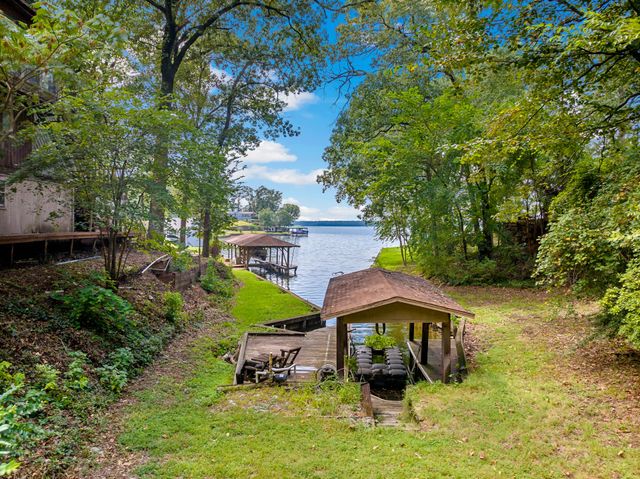 147 County Road 2608, Pittsburg, TX 75686