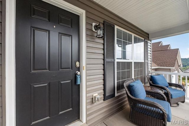 2762 Winding Valley Drive, Fenton, MO 63026