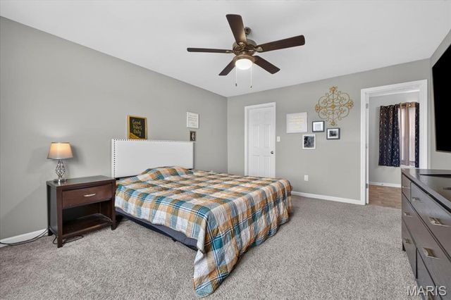 2762 Winding Valley Drive, Fenton, MO 63026