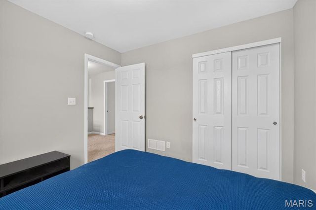 2762 Winding Valley Drive, Fenton, MO 63026