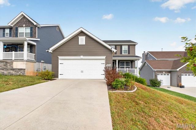 2762 Winding Valley Drive, Fenton, MO 63026