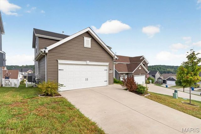 2762 Winding Valley Drive, Fenton, MO 63026