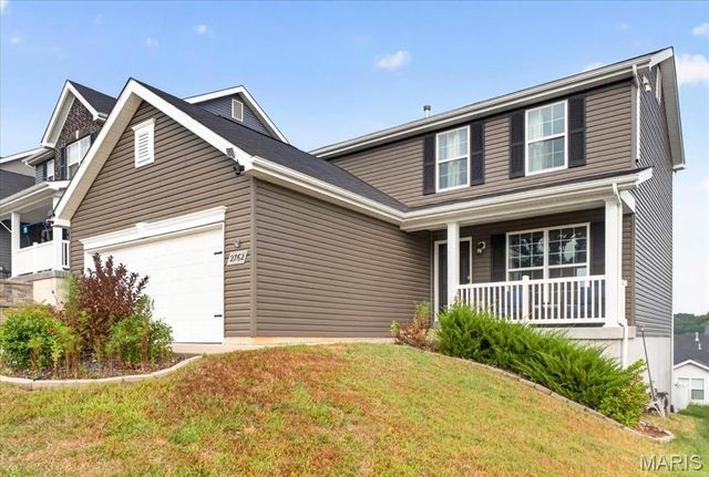 2762 Winding Valley Drive, Fenton, MO 63026