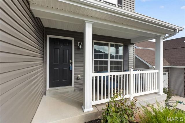 2762 Winding Valley Drive, Fenton, MO 63026