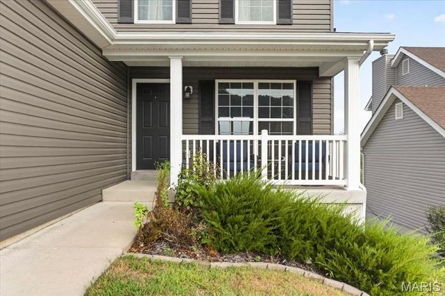 2762 Winding Valley Drive, Fenton, MO 63026