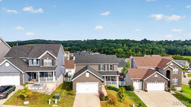 2762 Winding Valley Drive, Fenton, MO 63026