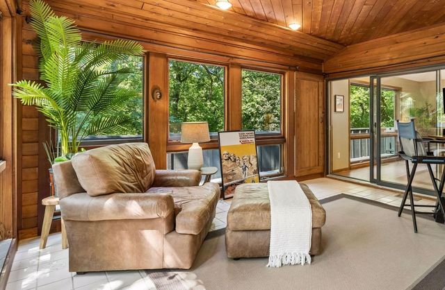 4643 Wild Canyon Trail, Woodbury, MN 55129