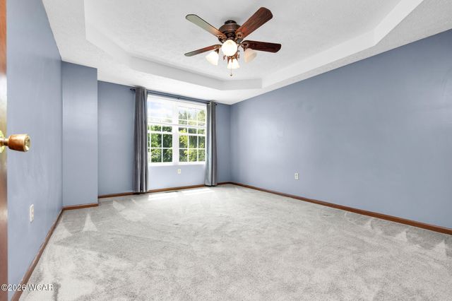 400 Woodview Drive, Bellefontaine, OH 43311