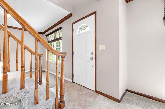 400 Woodview Drive, Bellefontaine, OH 43311