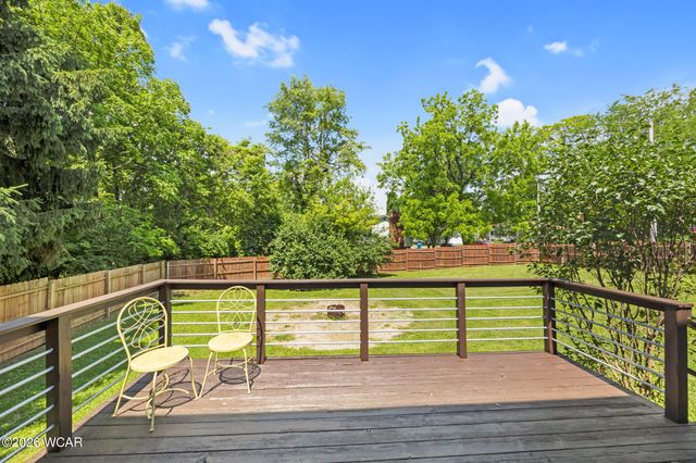 400 Woodview Drive, Bellefontaine, OH 43311