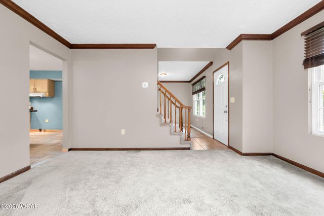 400 Woodview Drive, Bellefontaine, OH 43311